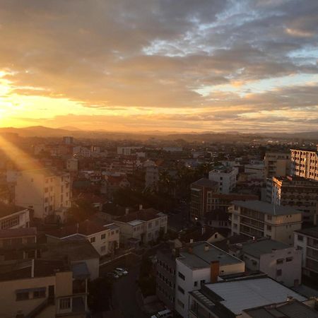 Hotel Le Pousse Pousse アンタナナリボ エクステリア 写真