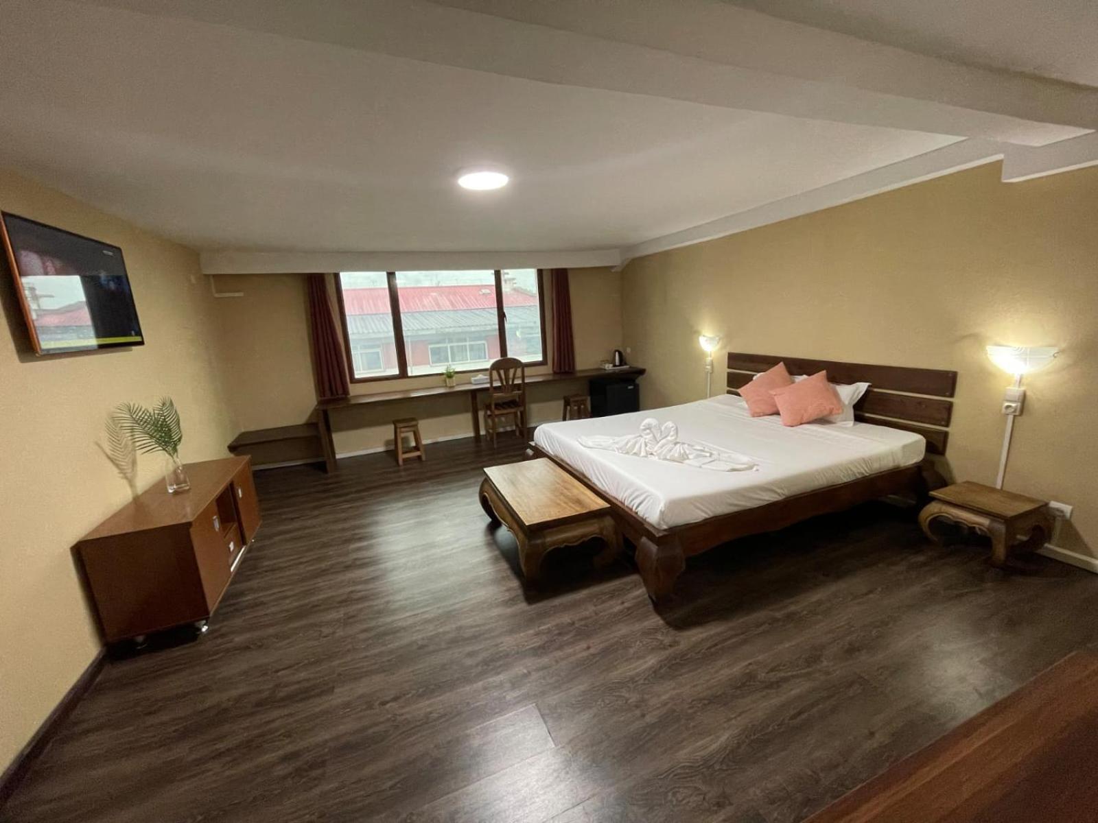 Hotel Le Pousse Pousse アンタナナリボ エクステリア 写真