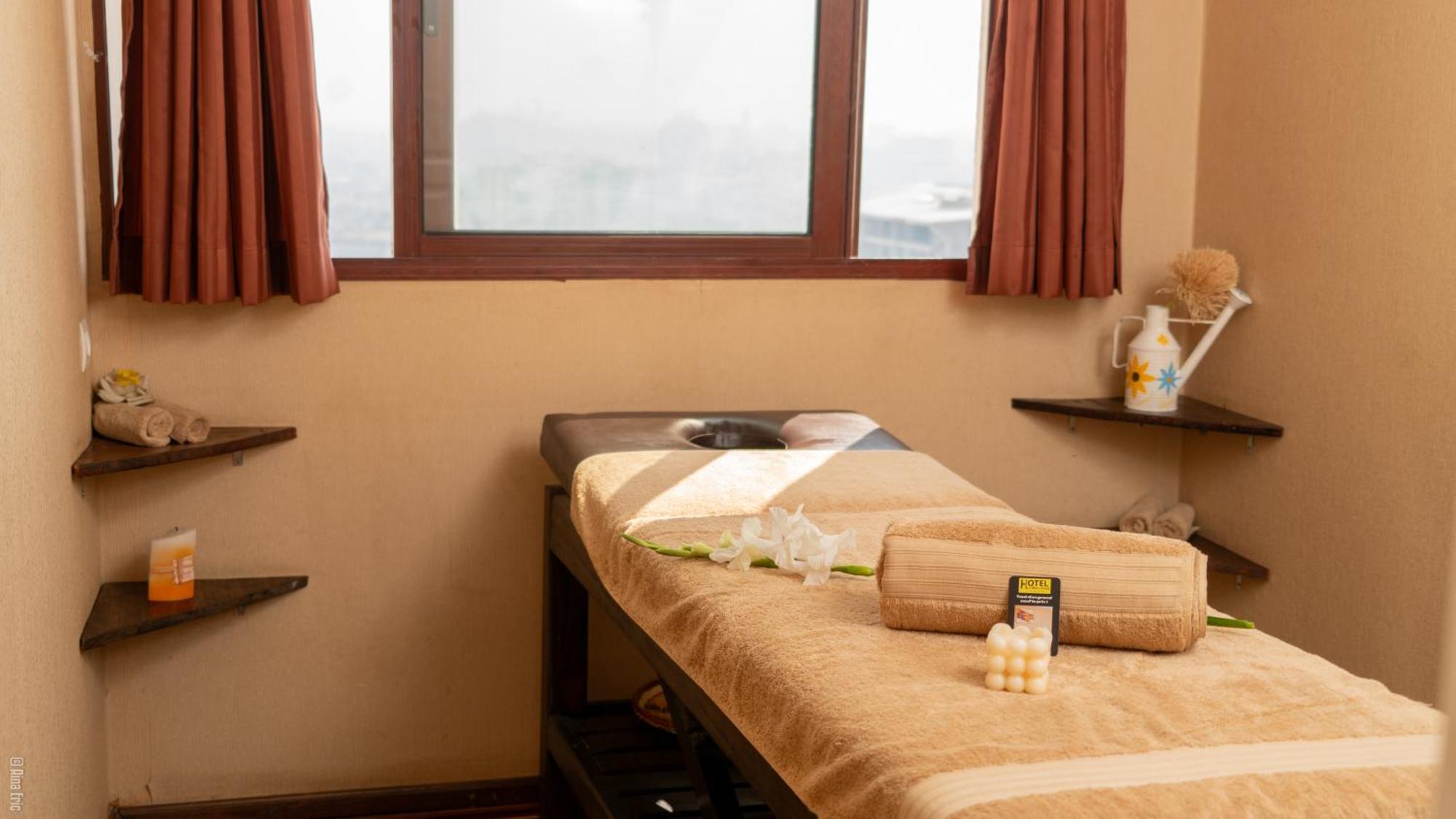 Hotel Le Pousse Pousse アンタナナリボ エクステリア 写真
