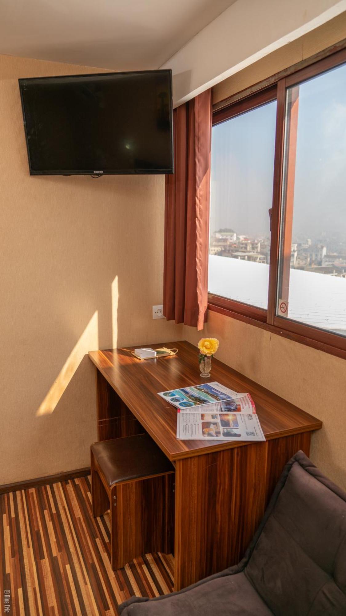 Hotel Le Pousse Pousse アンタナナリボ エクステリア 写真