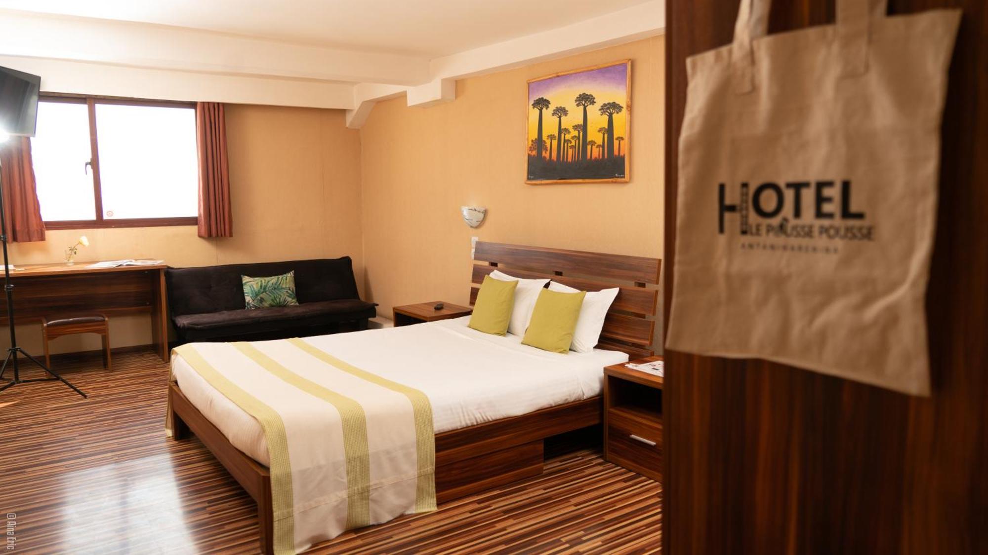 Hotel Le Pousse Pousse アンタナナリボ エクステリア 写真